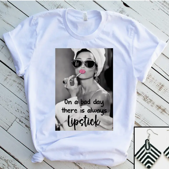 Lipstick Tee