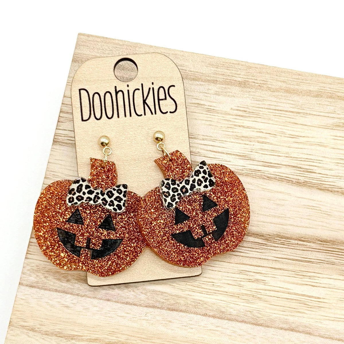 Sassy Jack-o-Lantern Dangle Earring Halloween Earrings