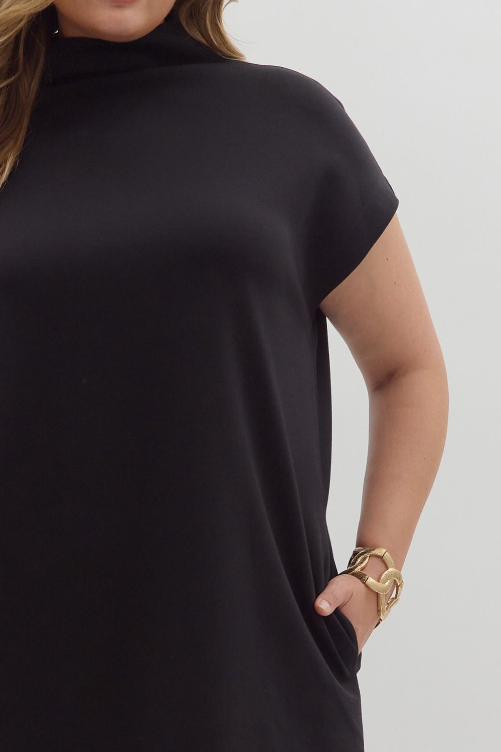 "Sloane" Black Plus Mini Dress